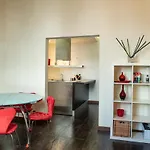 Mamo Florence - Indipendenza Apartment